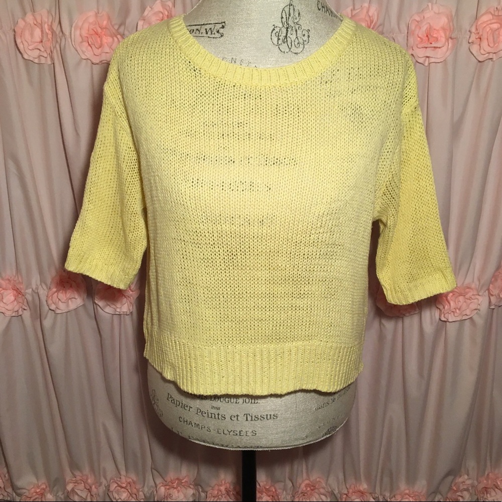 H&M Yellow Short Sleeve Knit Sweater